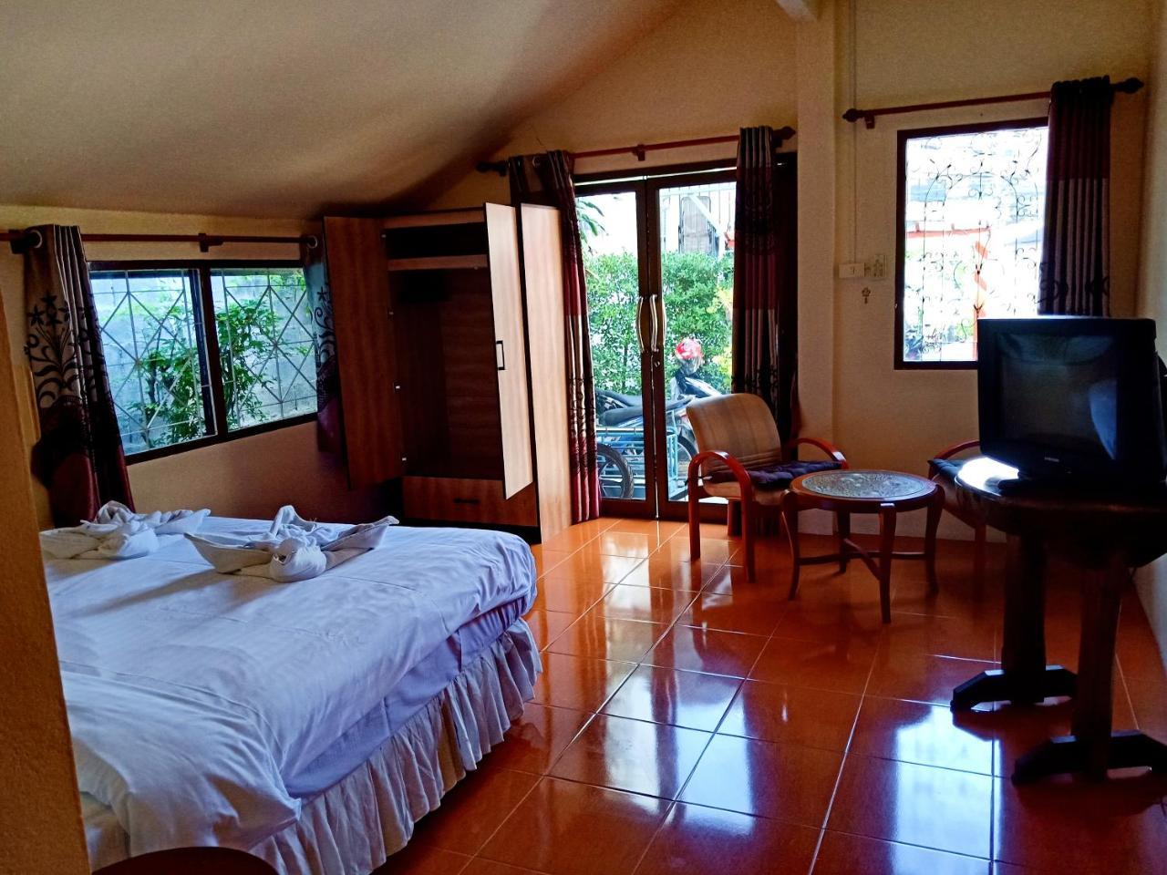 Kata Leaf Resort Phuket - Exterior photo